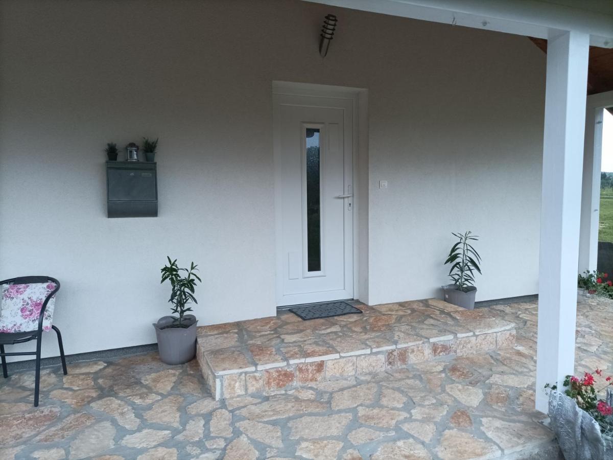 M&S&N Apartment Grabovac  Exterior photo